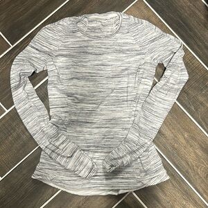 Lululemon long sleeve running shirt